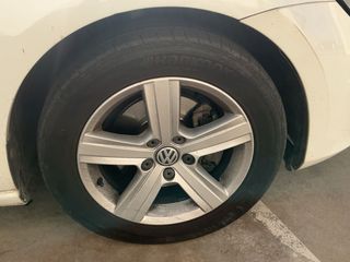 Volkswagen Golf VII 2.0 TDI Advance BlueMotion 150