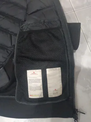 Peuterey Giubbotto Nero con Cappuccio