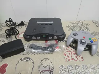 Nintendo 64 Consola Negra y Gris