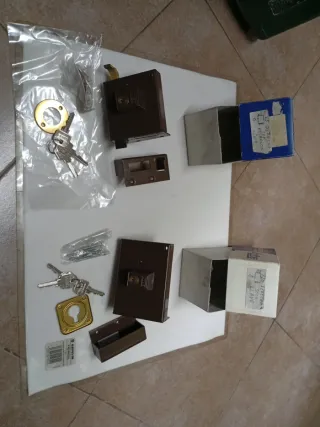 Cerradura AZBE nuevas