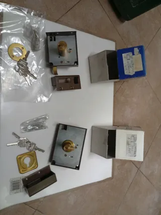 Cerradura AZBE nuevas