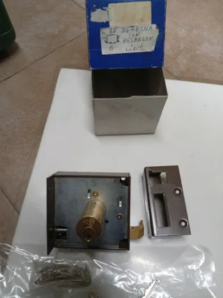 Cerradura AZBE nuevas