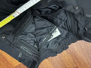 Pantaloni moto invernali con protezioni