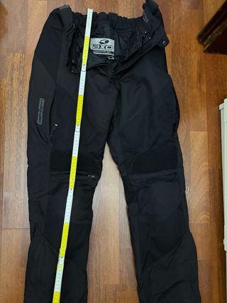 Pantaloni moto invernali con protezioni