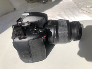 Cámara Nikon D5100 Kit Objetivo 18-55mm