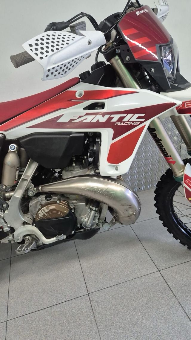 Fantic XE300 2025