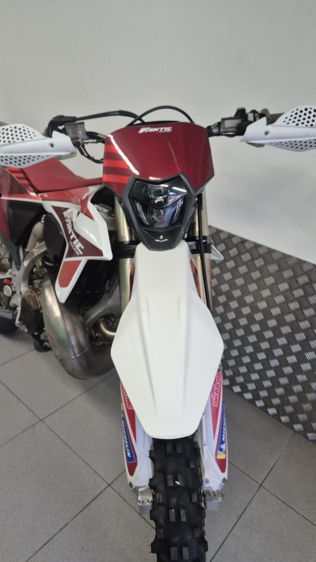 Fantic XE300 2025
