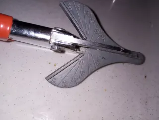 Tijeras ingletadora multiángulo