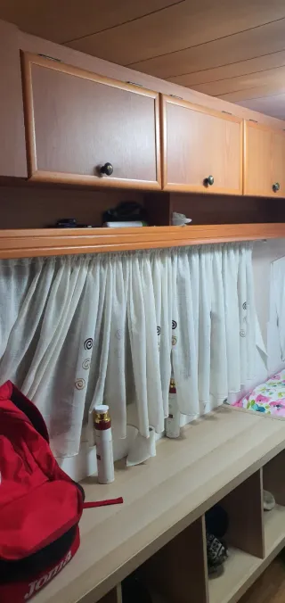 Caravana con avance y cocina trastero