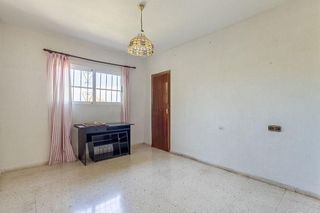 Chalet en venta en Zubia (La)