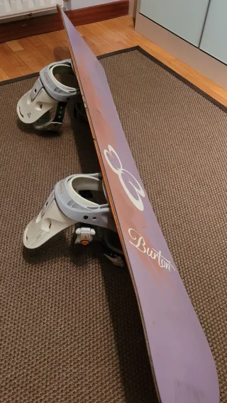 Tabla Snow Burton Feather 149 cm. Seminueva