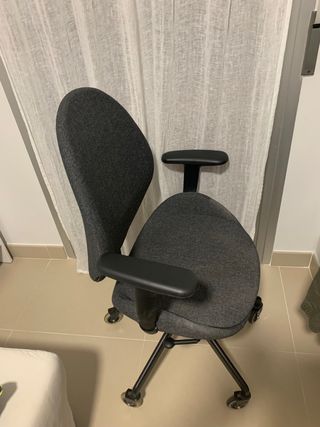 Silla de trabajo HATTEFJÄLL gris