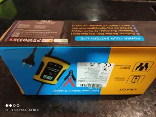 Cargador Batería Inteligente ROHS URAQT 6A 12V