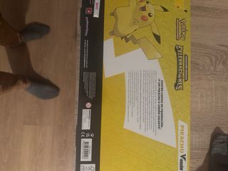 Caja Pikachu V-Union 25 Aniversario