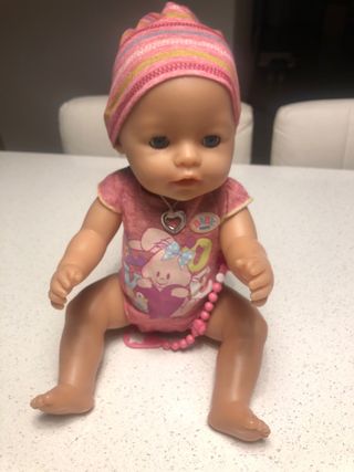 Baby Born Muñeca con Accesorios Rosa