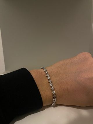 Braccialetto elegante in acciaio con zirconi nuovo