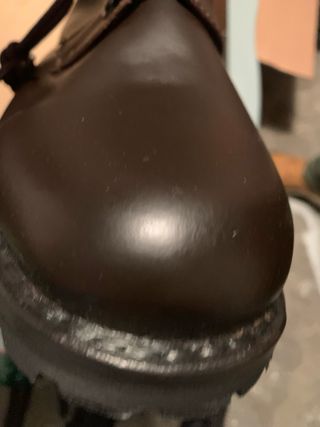 Anfibi in pelle marrone uomo