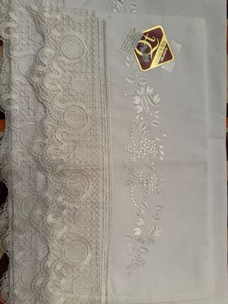 Sábanas de algodón blancas con bordado para 1,35