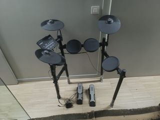 Batería Electrónica Yamaha DTX 400