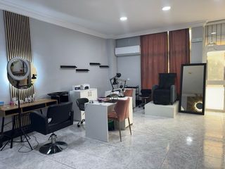 Traspaso de un salón de belleza