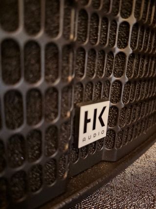 Alquiler Altavoces HK Audio linear 3 sub 1500.