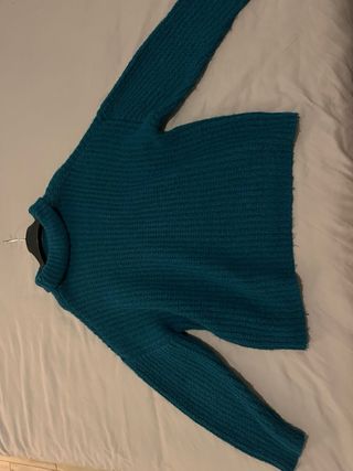 Suéter gola alta azul-verde macio