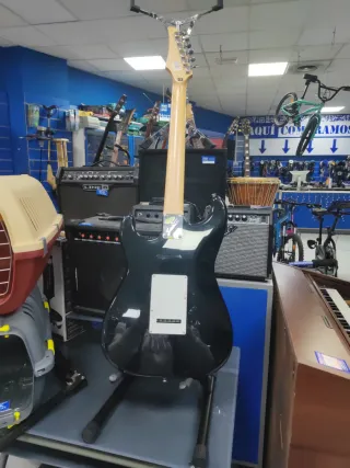 Guitarra Eléctrica Craftet Junior Negra