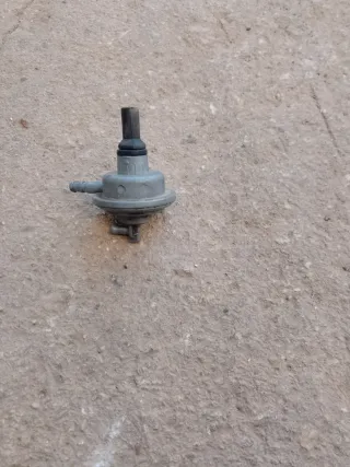 Bomba de gasolina universal