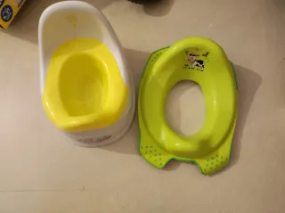 Orinal y adaptador de baño infantil