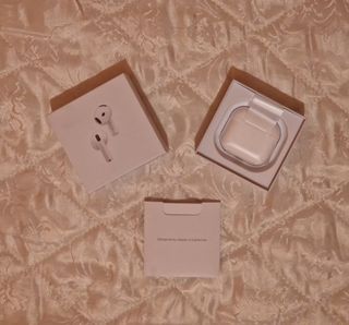 AirPods 4 Apple Bianche