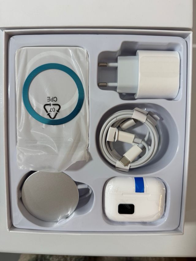 Kit Accesorios iPhone 4 en 1