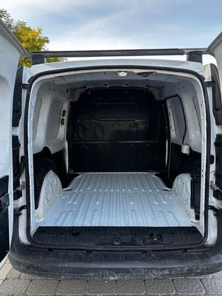 ALQUILER DE FURGONETA