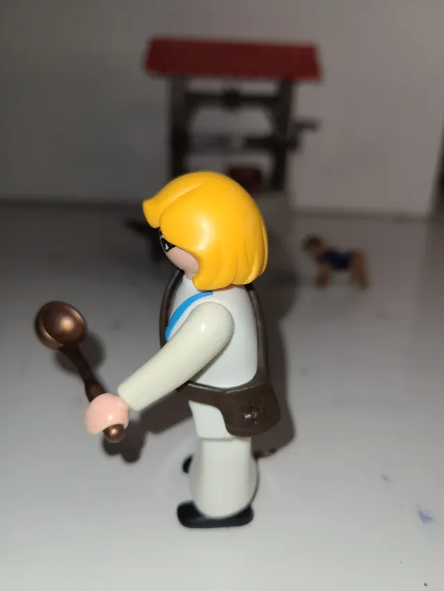 Lote 156  Playmobil Pozo