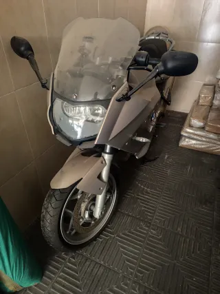 Moto BMW F 800 ST