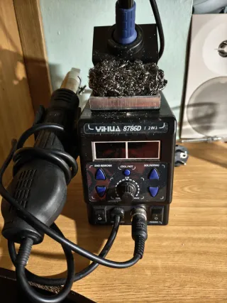 Estación Soldadura YIHUA 8786D 2 en 1