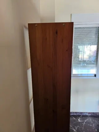 Estantería de madera de pino maciza