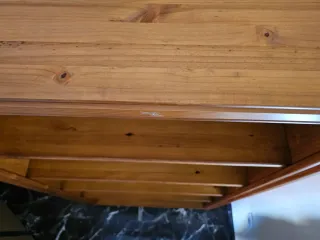 Estantería de madera de pino maciza