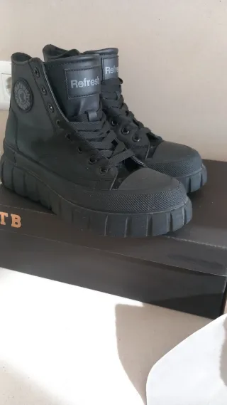 Botas Refresh Negras Plataforma