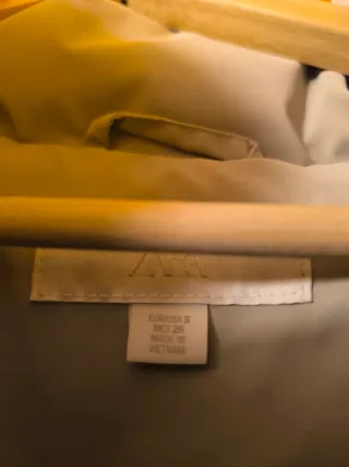 Abrigo acolchado Zara NUEVO