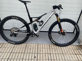 Orbea Oiz M-Pro