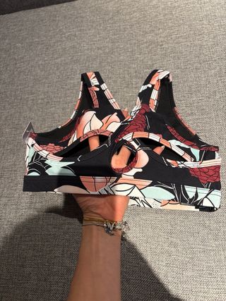 Top deportivo Chamela estampado floral