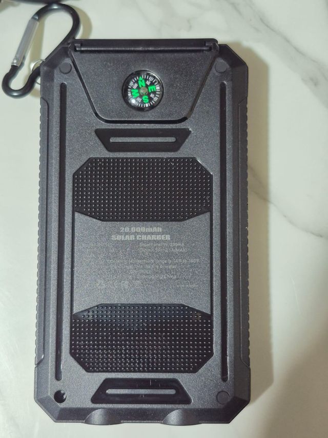 Power Bank Solar 20.000 mAh | Nuovo | 15 €