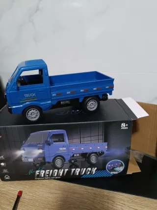 Camión Pequeño RC Azul