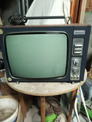 Televisor Retro Inter para Decoración