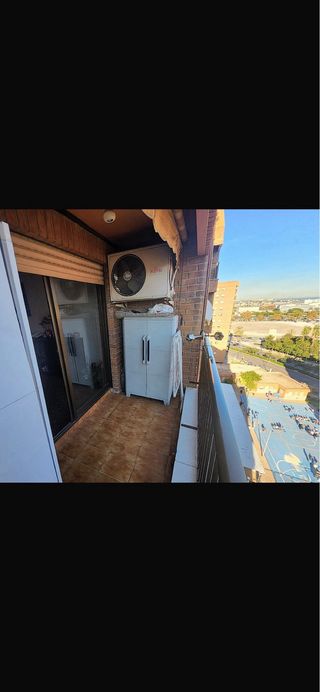 particular vende piso con garaje cerca universidad