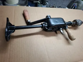 Trapano a mano vintage