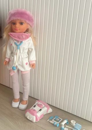 Nancy Doctora por el mundo ártico