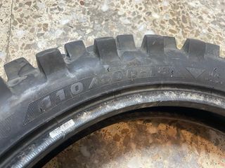 Neumático motocross
