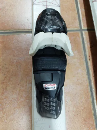 Esquís Volkl Mujer Polivalentes