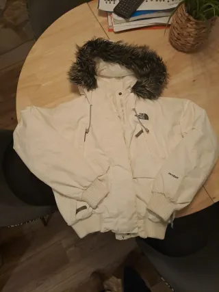 The North Face plumífero blanco con capucha mujer